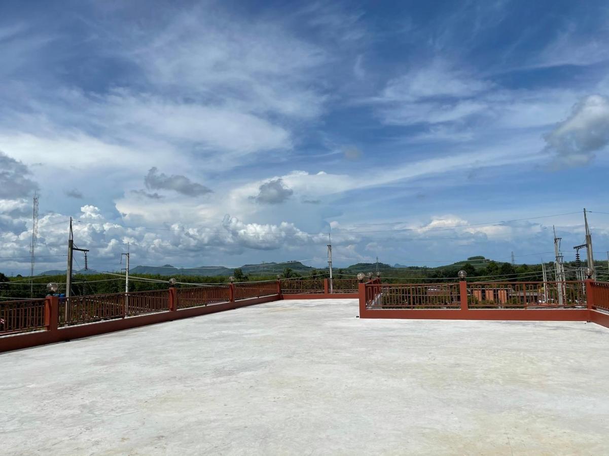 บ้านบัว เมืองใหม่ Baanbua Muangmai Ban Mai المظهر الخارجي الصورة